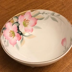 Noritake Azalea hand painted bowl.